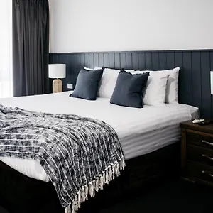 Ibis Styles Eagle Hawk Отель
